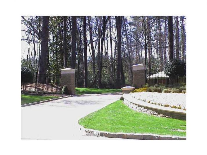 5080 Long Island Drive Nw, Atlanta, GA 30327