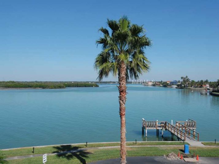 1 Key Capri #212, Saint Petersburg, FL 33706