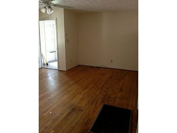 10 Love Street, Cave Spring, GA 30124