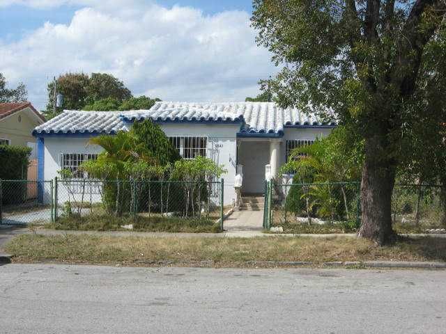 2541 SW 25 ST, Miami, FL 33133