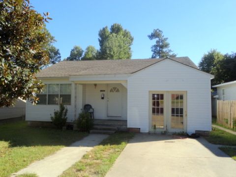 1100 West Park Street, Paragould, AR 72450