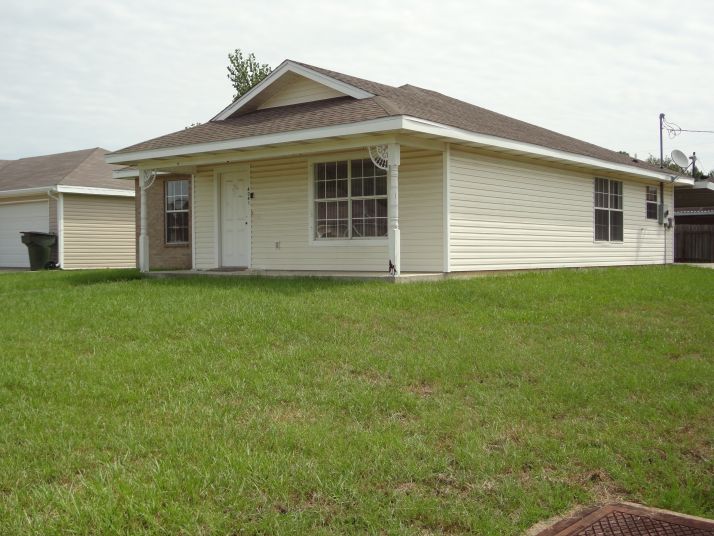 4041 Fourden Ln, Lake Charles, LA 70607