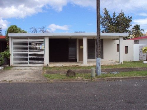 60-22 Villa Carolin, Carolina, PR 00987