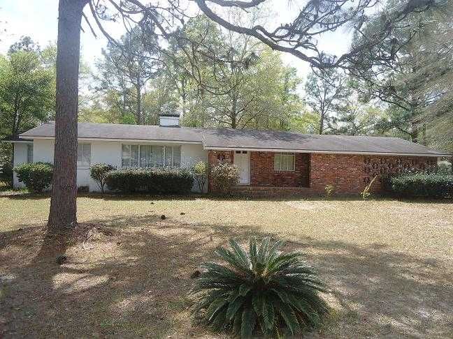 192 Austin Dr, Jesup, GA 31546