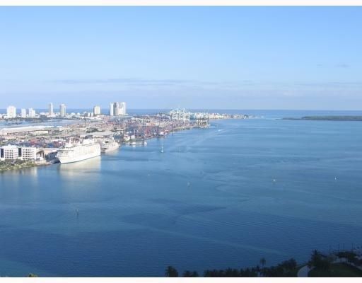 50 BISCAYNE BL # 4208, Miami, FL 33132