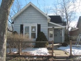 1051 South 2nd St, Frankfort, IN 46041