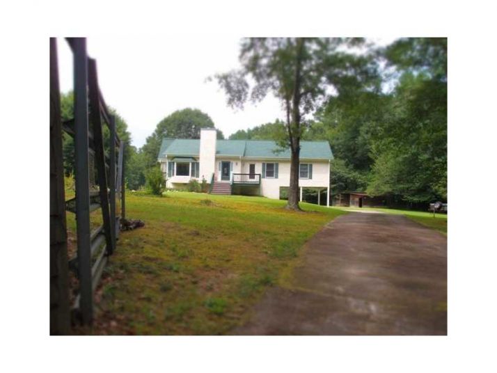 3083 Old Jonesboro Road, Fairburn, GA 30213
