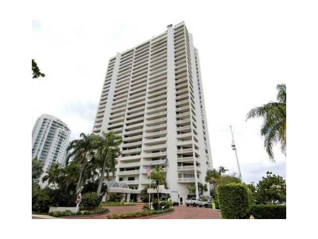 19500 TURNBERRY WY # 3A, Miami, FL 33180