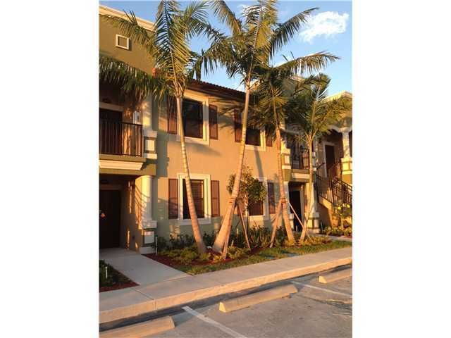 3550 NE 5 ST # 206, Homestead, FL 33033
