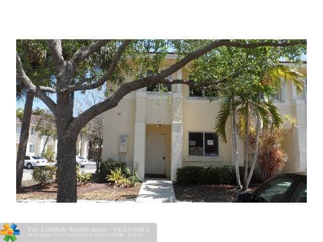 183 Hidden Court Rd, Hollywood, FL 33023