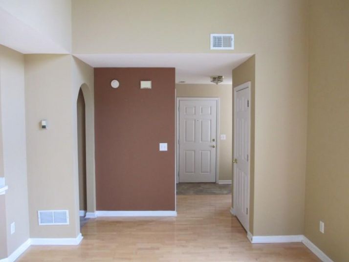 162 Stoneforest Drive, Woodstock, GA 30189