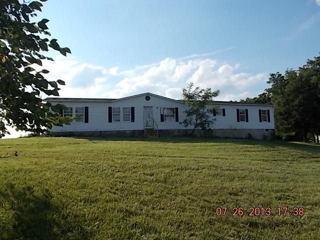 1061 Ballard Rd, Lawrenceburg, KY 40342