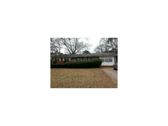 203 S Walnut Street, Greensboro, GA 30642