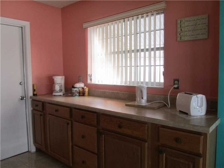 4705 NW 44TH ST, Fort Lauderdale, FL 33319