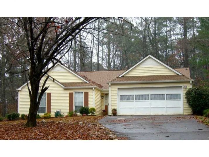 211 Brolley Woods Drive, Woodstock, GA 30189