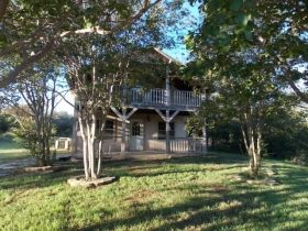 2504 Hillcrest Dr, Granbury, TX 76048