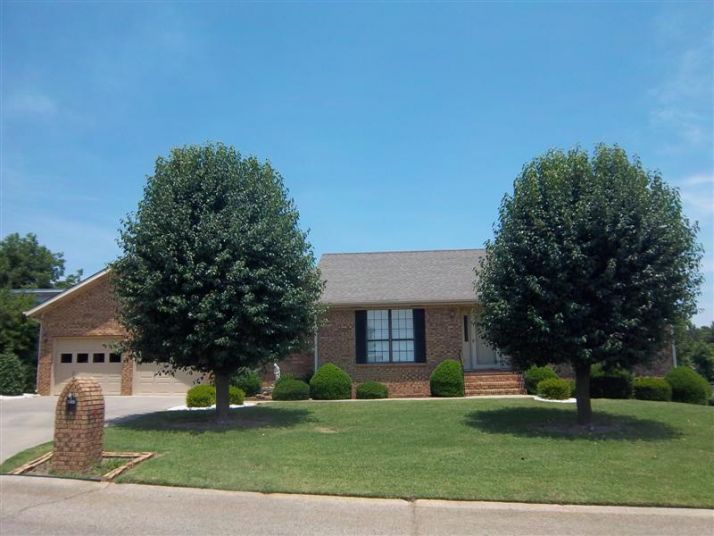 1710 Georgetown Circle, Paragould, AR 72450