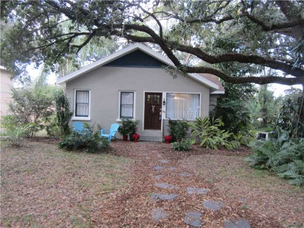 922 E BROAD ST, Tampa, FL 33604