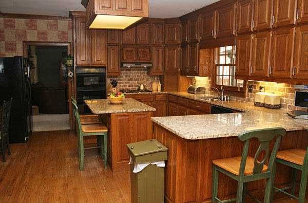 1962 E Gate Drive, Stone Mountain, GA 30087