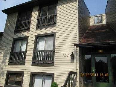 6330 Greenwood Pkwy Apt 4, Northfield, OH 44067