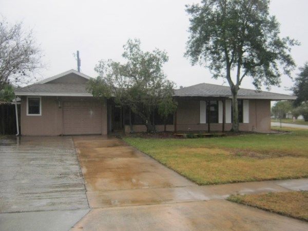 950 Bolton Ln, Rockledge, FL 32955