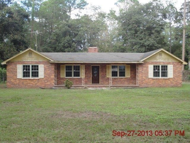 753 Bay St E, Jesup, GA 31546