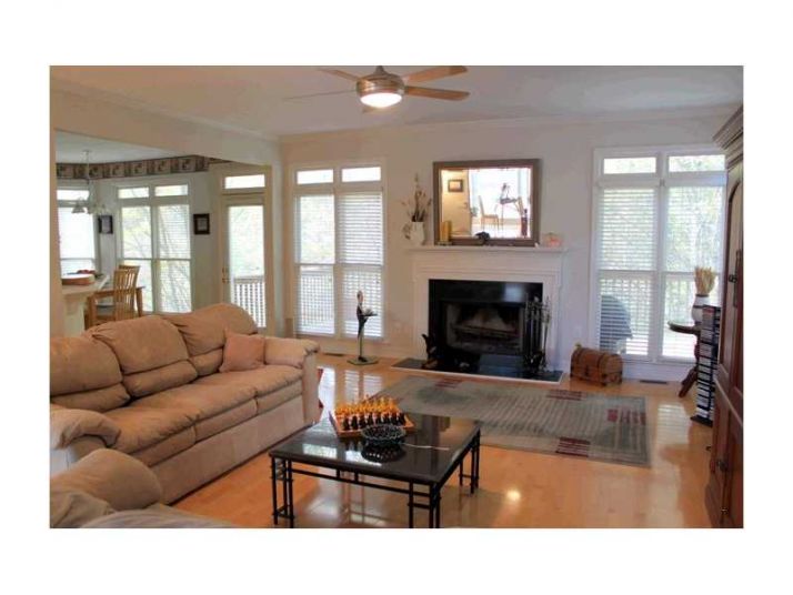 2494 Chestnut Landing, Atlanta, GA 30360