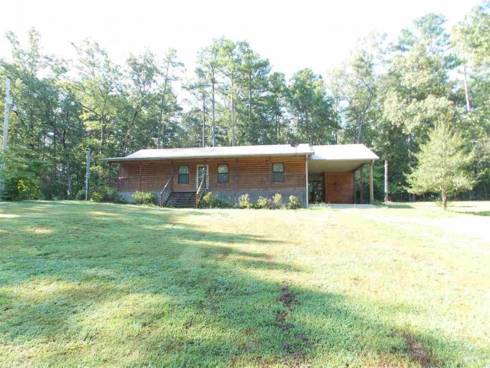 465 Fairgrounds Rd, Mount Ida, AR 71957