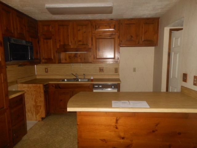 1554 Stoneleigh Way, Stone Mountain, GA 30088