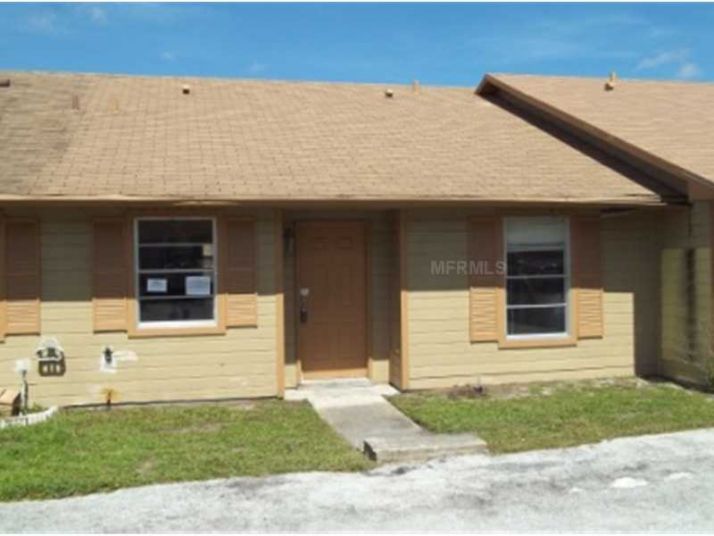 12 Sandalwood Ct, Oviedo, FL 32765