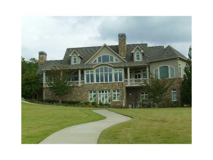 1901 Russell Manor Road, Hiawassee, GA 30546