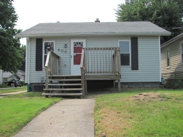 606 Condit Ave, Alton, IL 62002