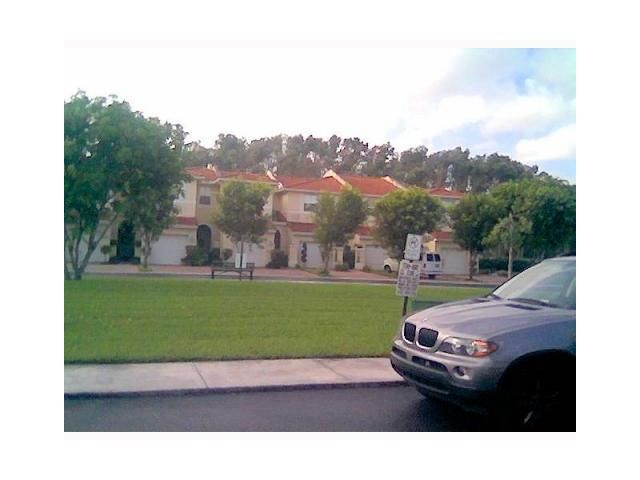 11041 NW 43 LN # ., Miami, FL 33178