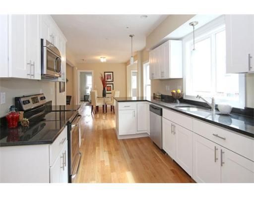 45 Catherine St #1, Roslindale, MA 02131