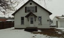 1004 13th St Viola, IL 61486