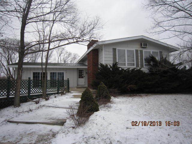 25718 60th St, Salem, WI 53168