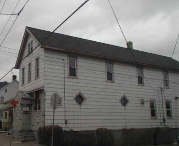 1430 Newport Ave, Northampton, PA 18067