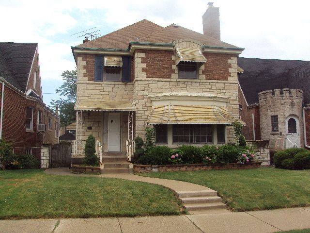 1721 N Normandy Ave, Elmwood Park, IL 60707