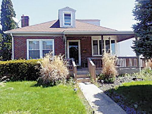 321 RIDGE AVENUE, New Holland, PA 17557