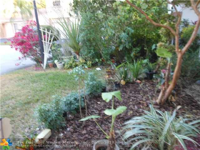 13860 LANGLEY PL, Fort Lauderdale, FL 33325