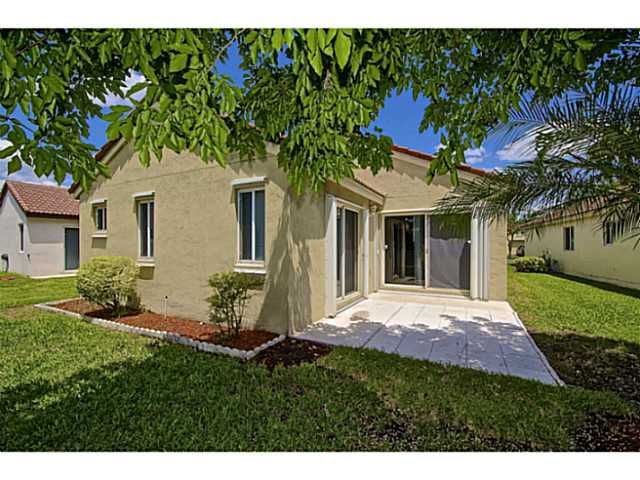 1505 MIRA VISTA CR, Fort Lauderdale, FL 33327