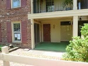 Macklenburg Dr, Blue Bell, PA 19422