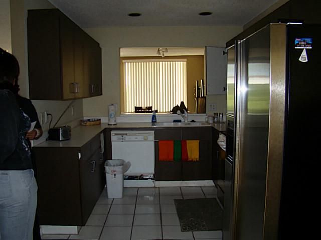 9827 NW 43 TE # -, Miami, FL 33178