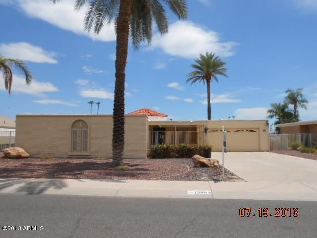 13853 N Buccaneer Way, Sun City, AZ 85351