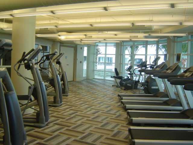 253 NE 2 ST # 1004, Miami, FL 33132