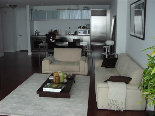 1040 BISCAYNE BL # 1807, Miami, FL 33132