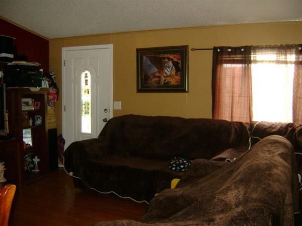 1045 n Azusa ave, Covina, CA 91722