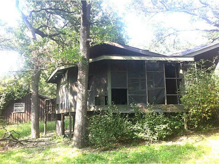10391 FOREST DR, Gravette, AR 72736