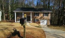 1689 Pine Glen Circle Decatur, GA 30035