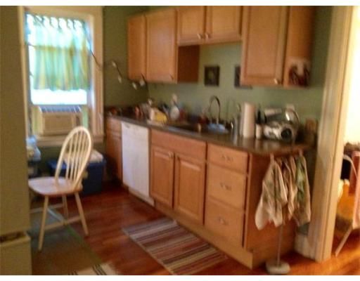 Florence St #2L, Roslindale, MA 02131